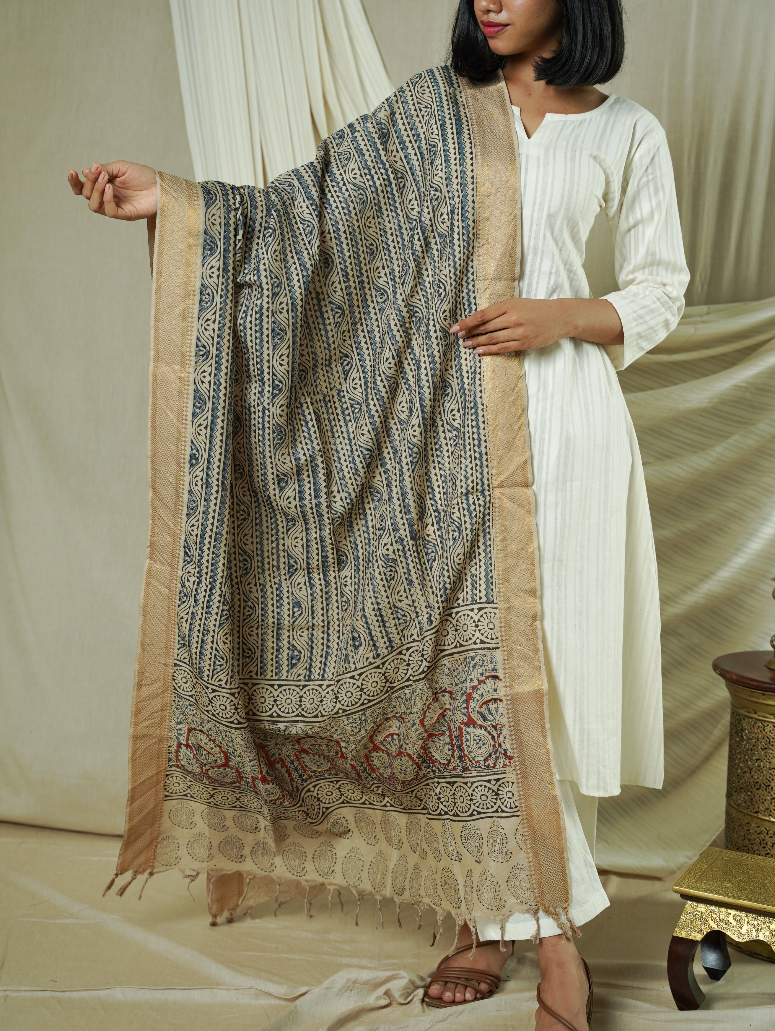 Grey Block Print Kalamkari Silk Dupatta