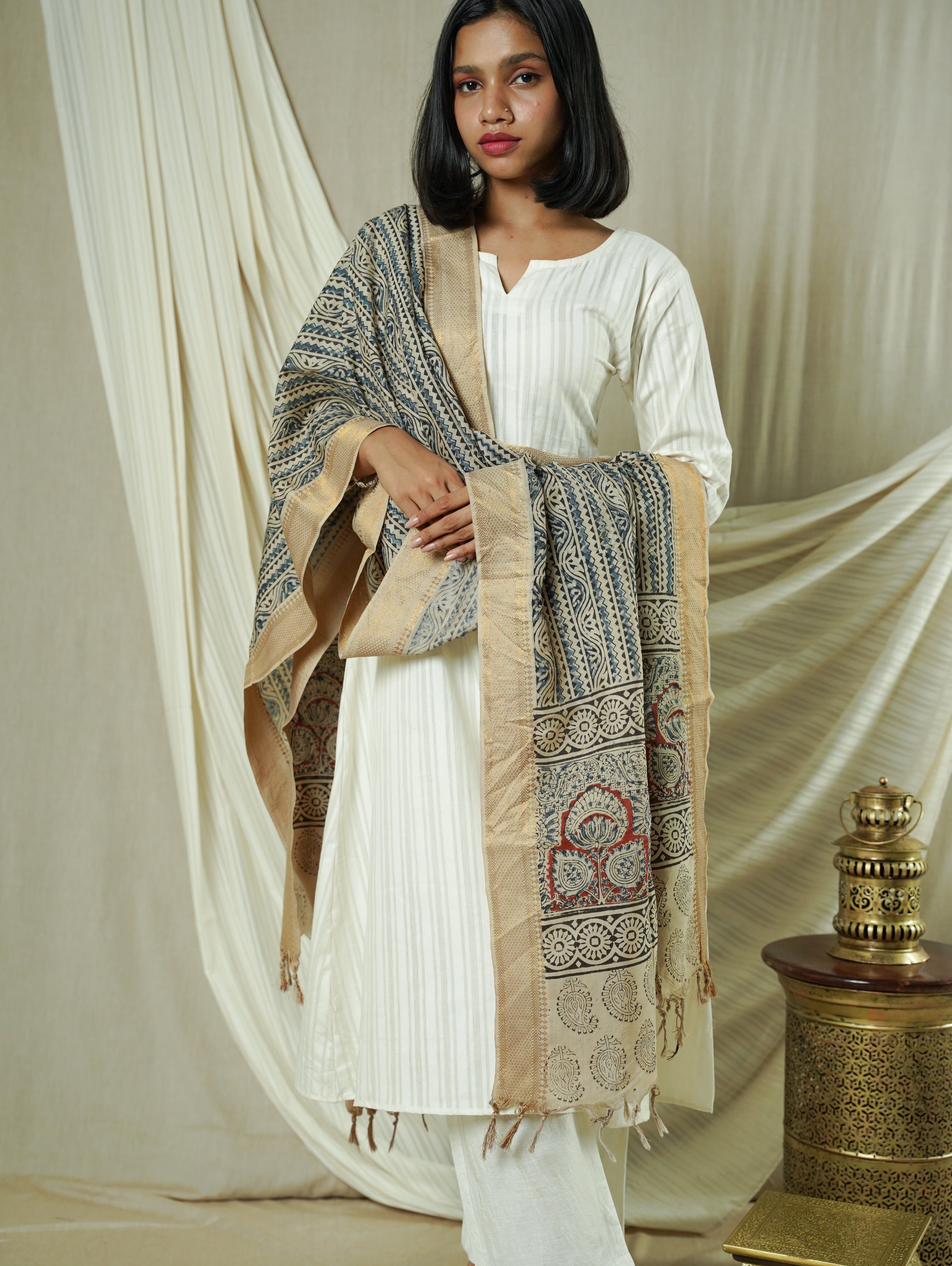 Grey Block Print Kalamkari Silk Dupatta