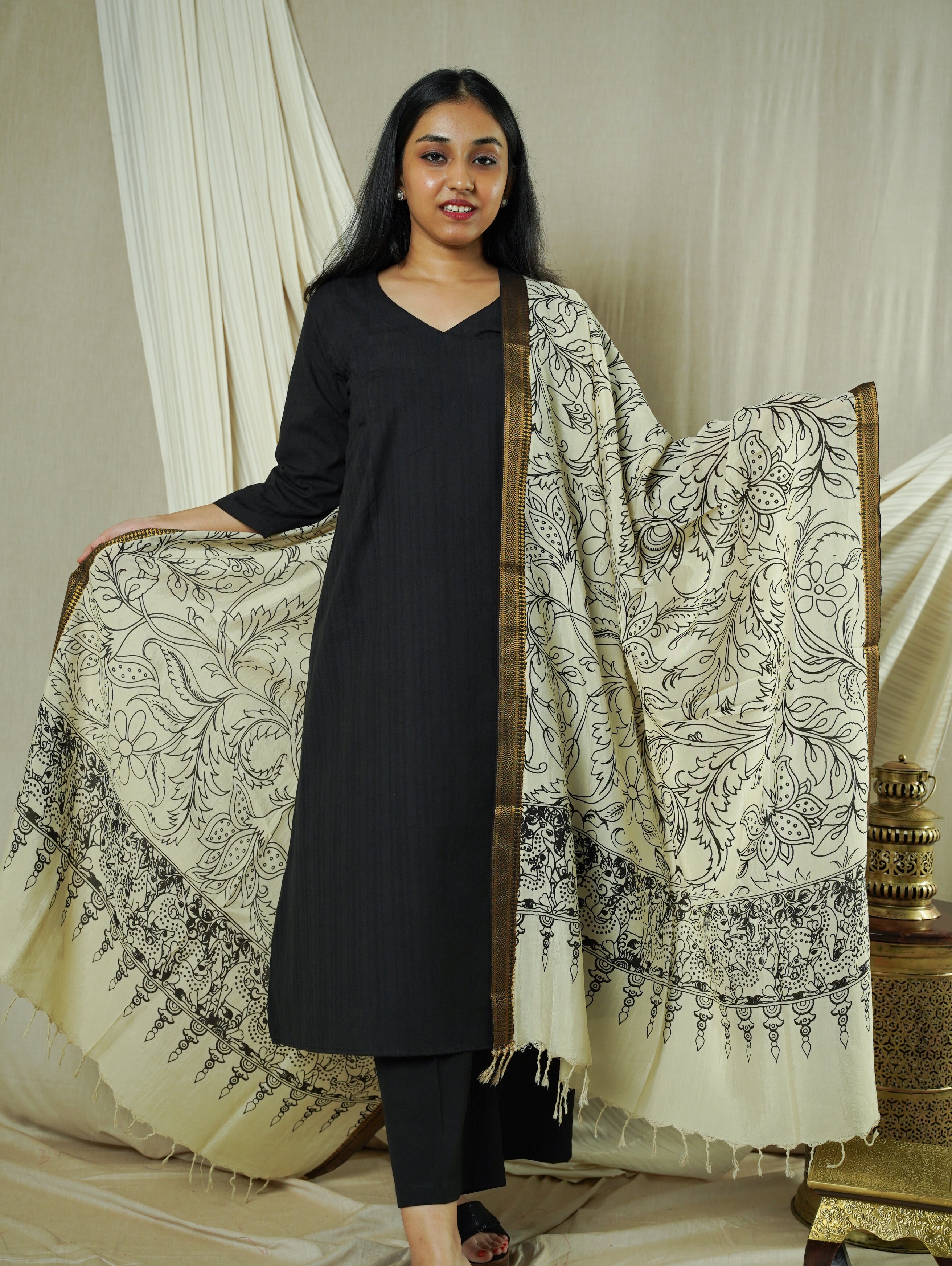 Black & White Silk Kalamkari Dupatta