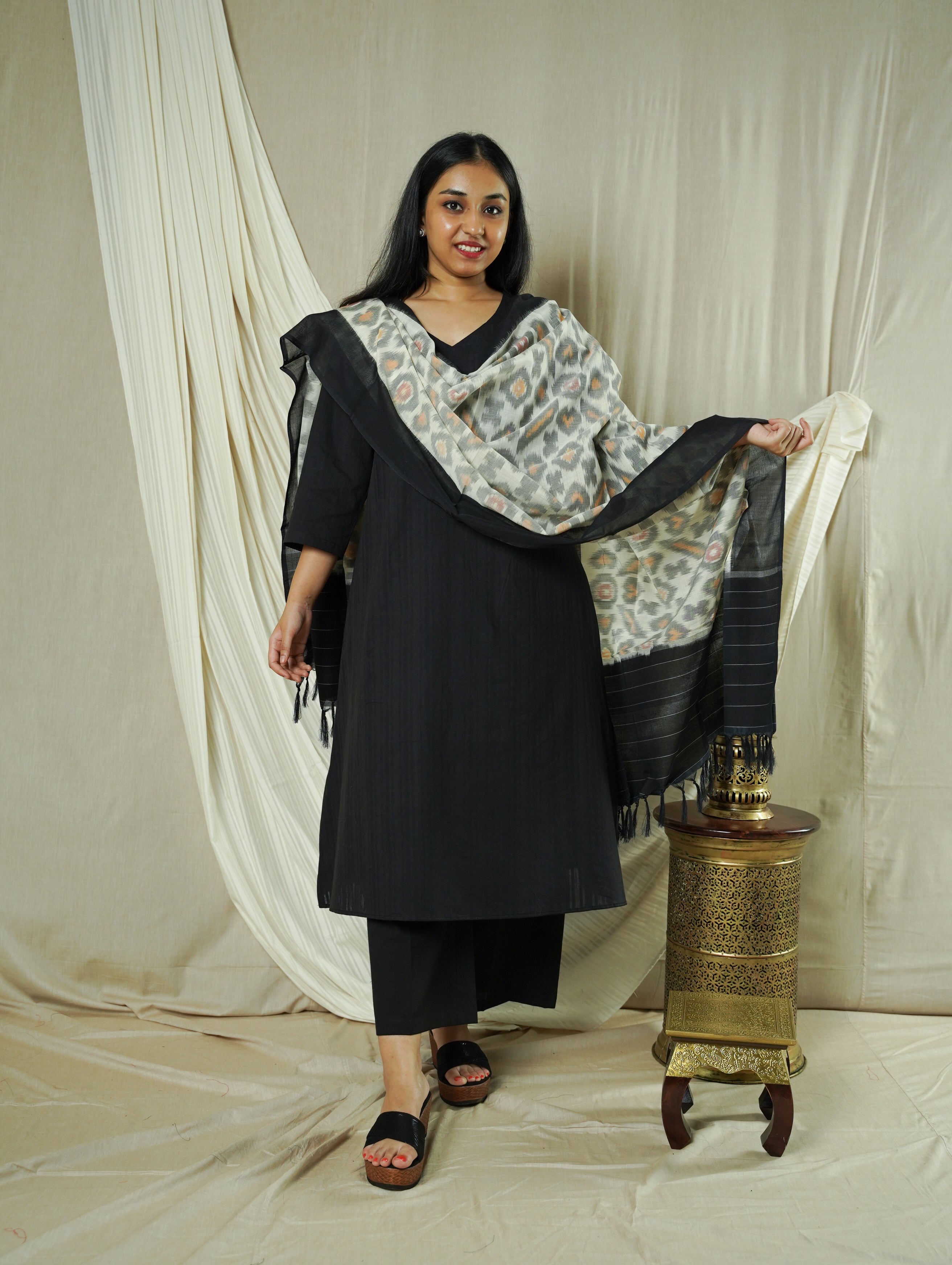Grey Double Ikat Handwoven Cotton Dupatta
