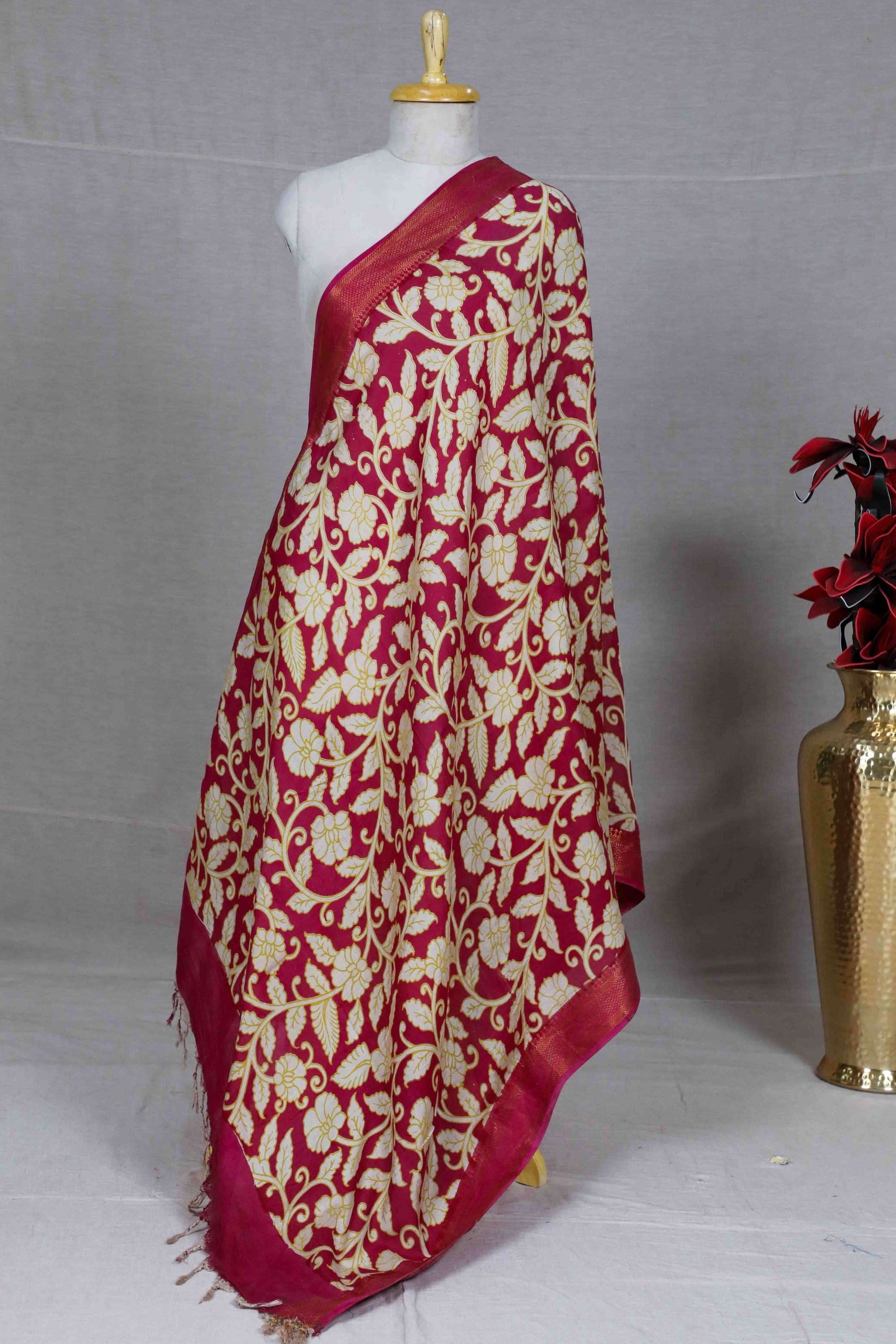 Pink Kalamkari Mangalgiri Silk Dupatta