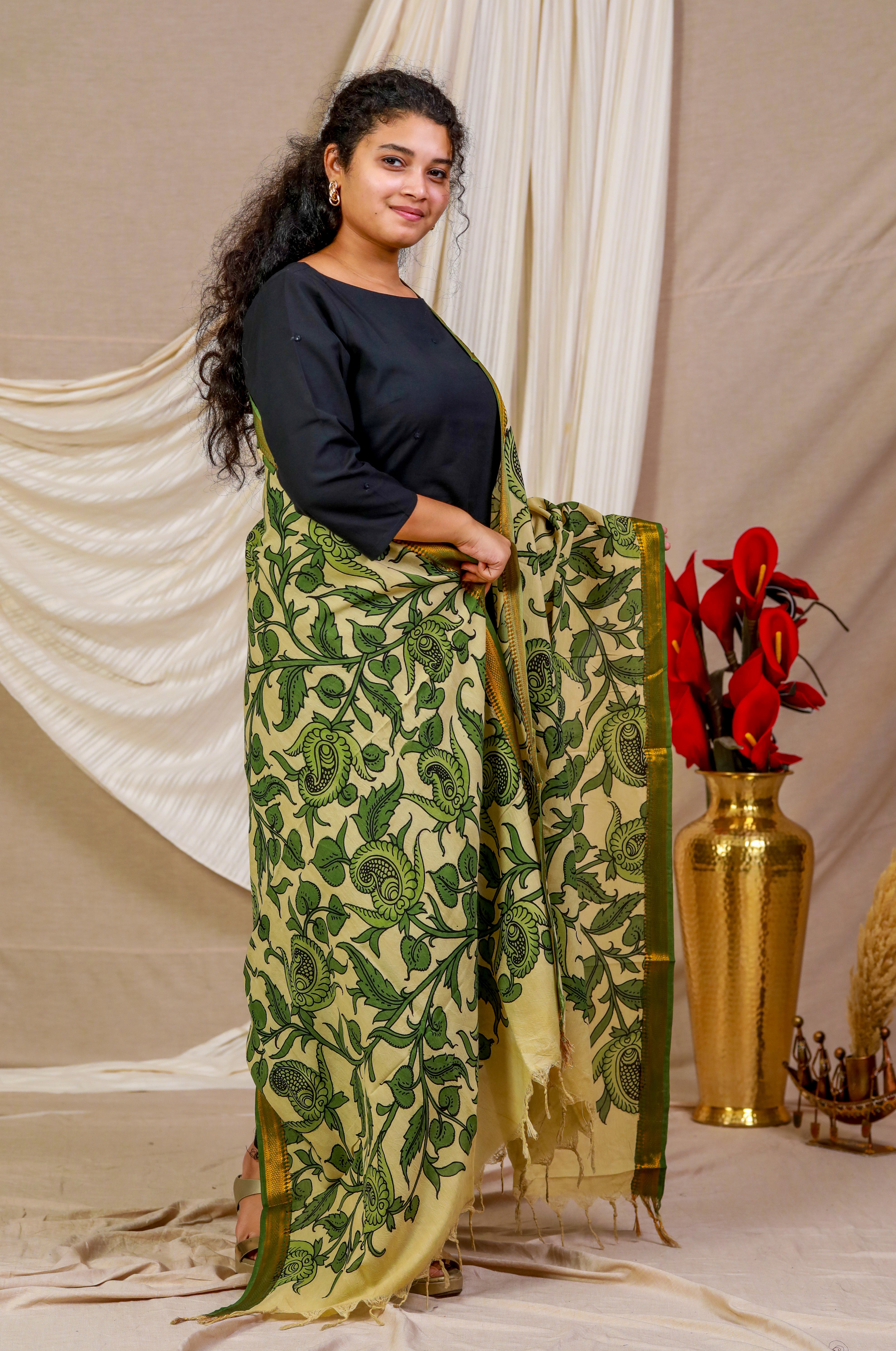 Green Pen Kalamkari Mangalgiri Silk Dupatta